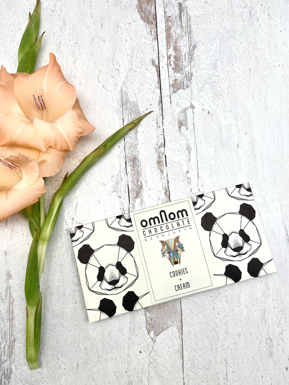 Omnom Cookies Cream 30% White