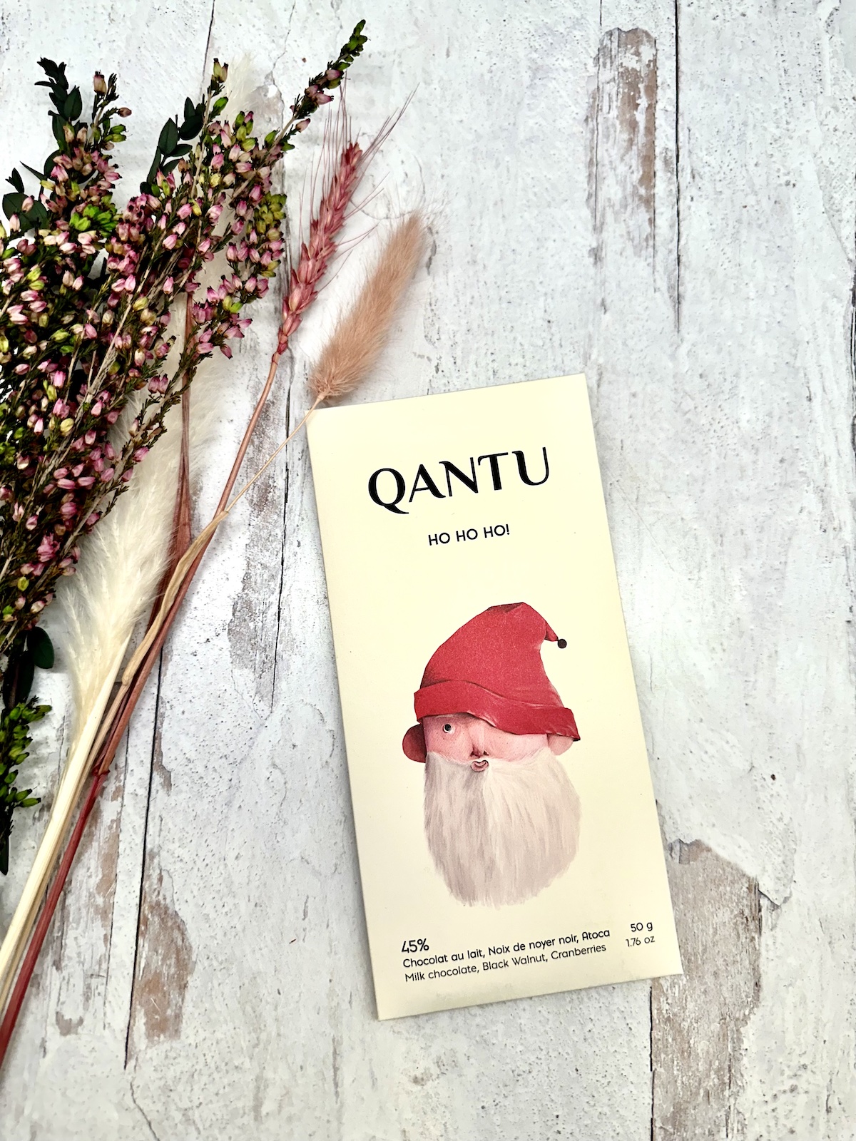 Qantu Ho Ho Ho Milk Black Walnut Cranberries 45%