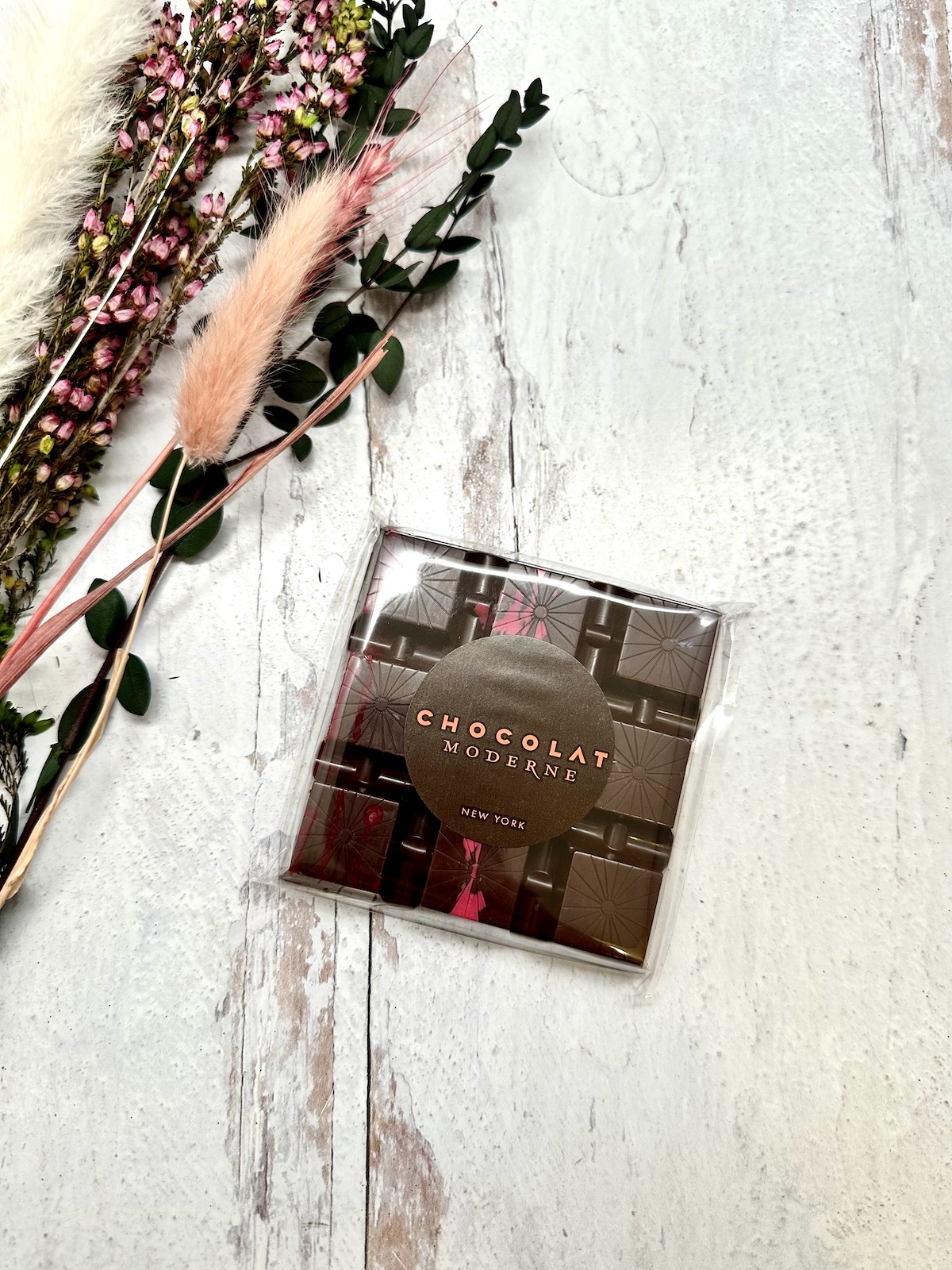 Chocolat Moderne Bazar Almond Marzipan Dark Chocolate