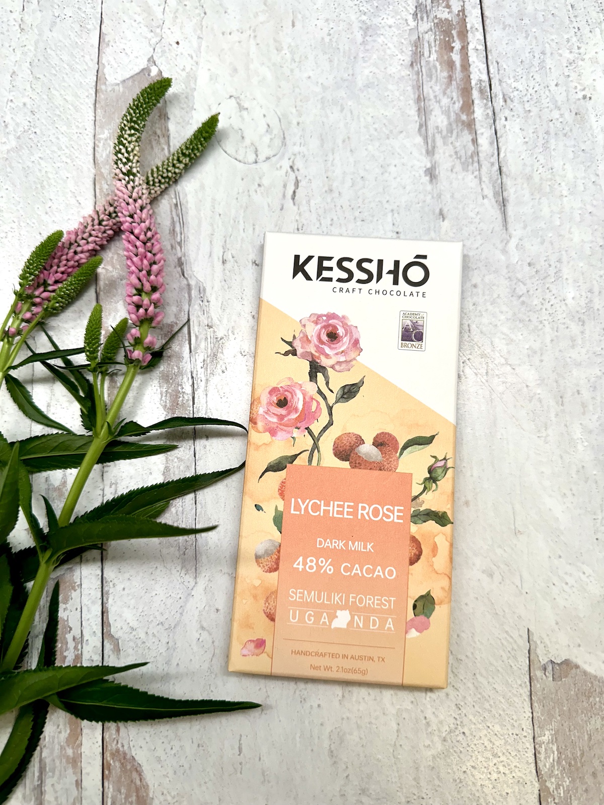 Kessho Lychee Rose Dark Milk Chocolate 48%